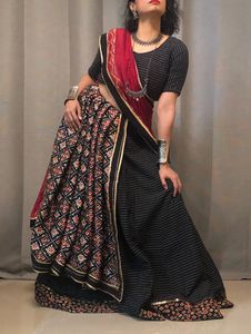 Elegant Black & White Navratri lehanga