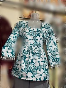 Chic Floral Print Kurta and pant