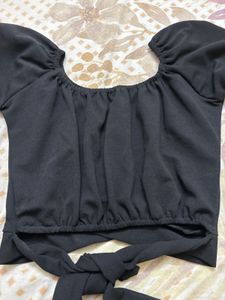 Chic Black Off-Shoulder Crop Top