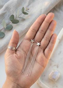 Dangling Star Chain Earrings