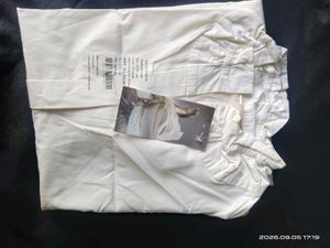 Luxurious white shirt - 36 bust