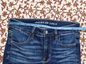 American Eagle High Waisted Jeans