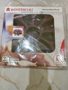 Wonderchef Daisy Silicon Mould