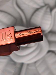 Too Faced Cocoa Bold Lipstick 😍❤️