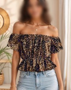 Women Crop Top