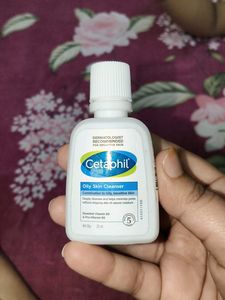 Cetaphil Oily Skin Cleanser - 25ml with simple sun