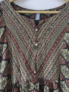 Beautiful Printed Sleeveless Ethnic Gown
