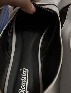 Roadster Women's Colorblocked Ballerinas