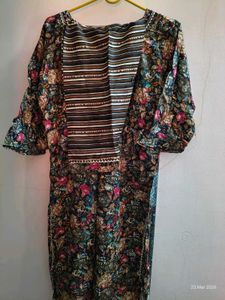 Beautiful Floral print Kurta set