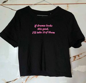 Black crop Teshirt
