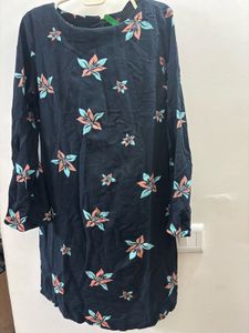 United Colors of Benetton Chic Floral Dress