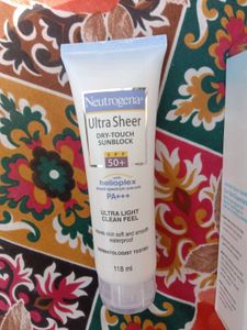 Neutrogena Ultra Sheer Dry-Touch Sunblock SPF 50+