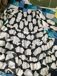 Tiered Geometric Print Dress