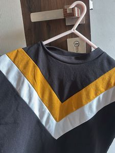 Stylish Chevron Print T-Shirt
