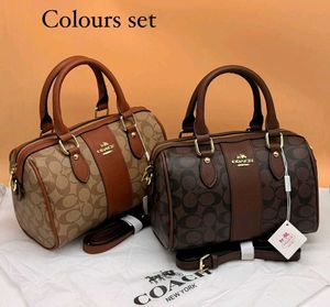 LATEST COACH SPEEDY**12A QUALITY**WITH DUSTCOVER