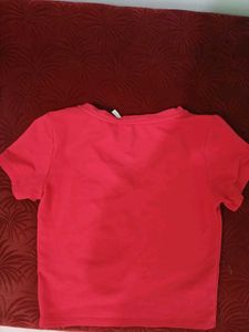 Red V-neck Cropped T-Shirt