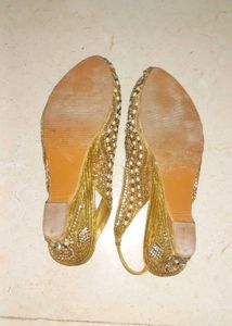 Bridal Juti