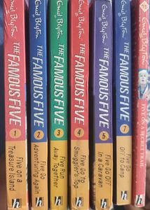 The Famous Five Books - Enid Blyton