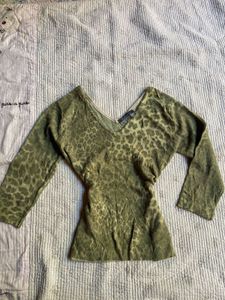 y2k printerest leopard sweater top