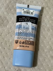 Lakme 9 to 5 Hya Skin Tint