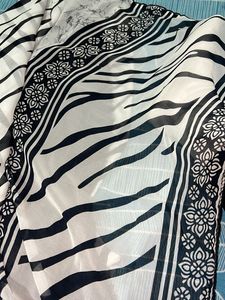 Stylish Zebra Print Saree