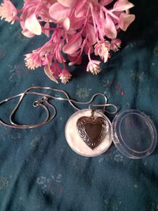 Couples Photo Chain