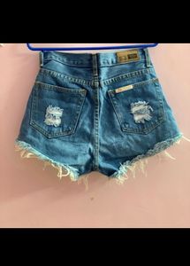 Combo For 2 Shorts 💙❤️
