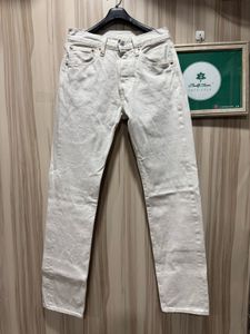 Levi’s 501 Off White Straight Fit Unisex Jeans