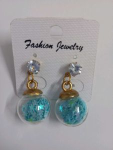 Earrings Lot: Fashion Jewelry Mix
