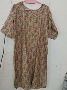 Beautiful Floral Print Kurta