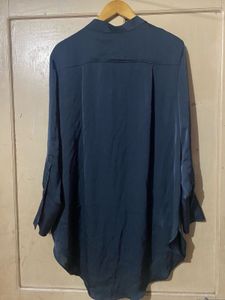 Dark navy blue HnM oversized shirt