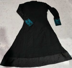 Elegant Embroidery Black Kurta &amp; Chudidar