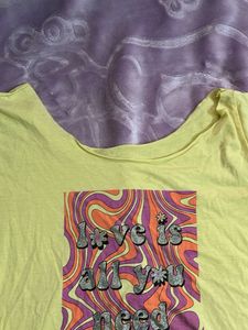 Retro Off shoulder T-Shirt