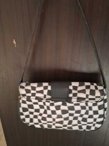 Forever 21 Shoulder Bag