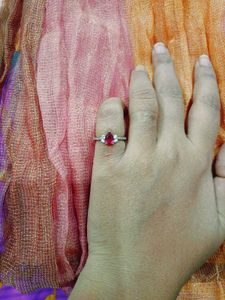 Elegant Red Stone Ring(925 pure silver)