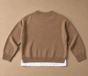 BROWN V-NECK KNIT SWEATER