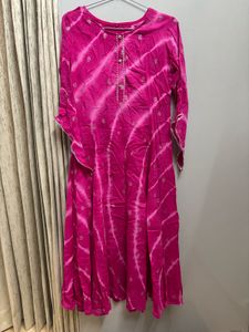 Leheriya Pink Printed Anarkali kurti