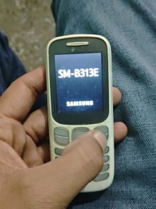 Samsung B313E