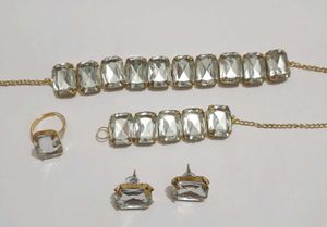 jewellery set