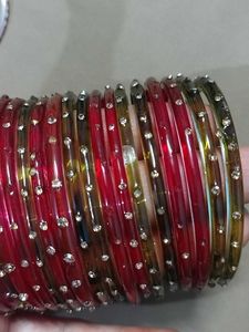 Set of Red &amp; Green stone Bangles
