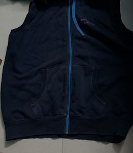 Men's Sleeveless Hoodie