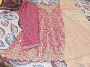 Beautiful Pink anarkali suit