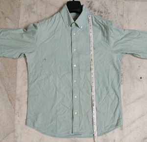Men's Mint Green Button-Up Shirt