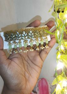 Handmade Exquisite Kundan &amp; Pearl hair Brooch
