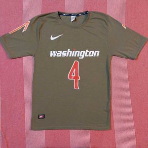 Nike Drop Shoulder Tshirt