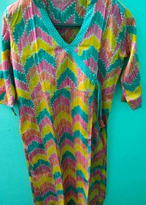Vibrant Chevron Print Kurta