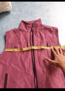 Women's Sleeveless Zip-Up Vest