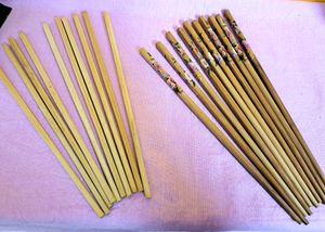 Classy Set Of 20 Bamboo Wooden Chopsticks. 2 Pairs