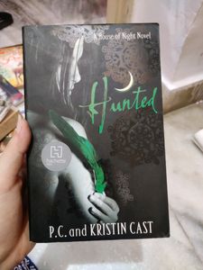 House of Night: Hunted Book