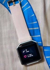 Fitbit Blaze Smartwatch Without Charger